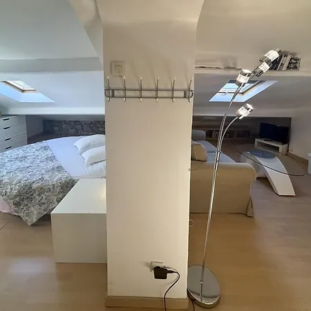 Zone Pietonne - Wifi, Ac, 2 Pers *